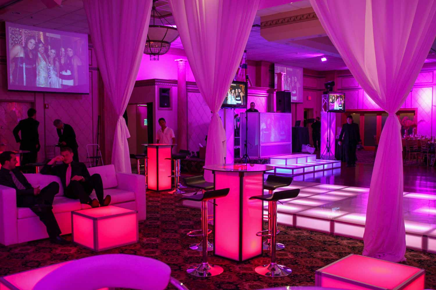 Cabanas & Draping