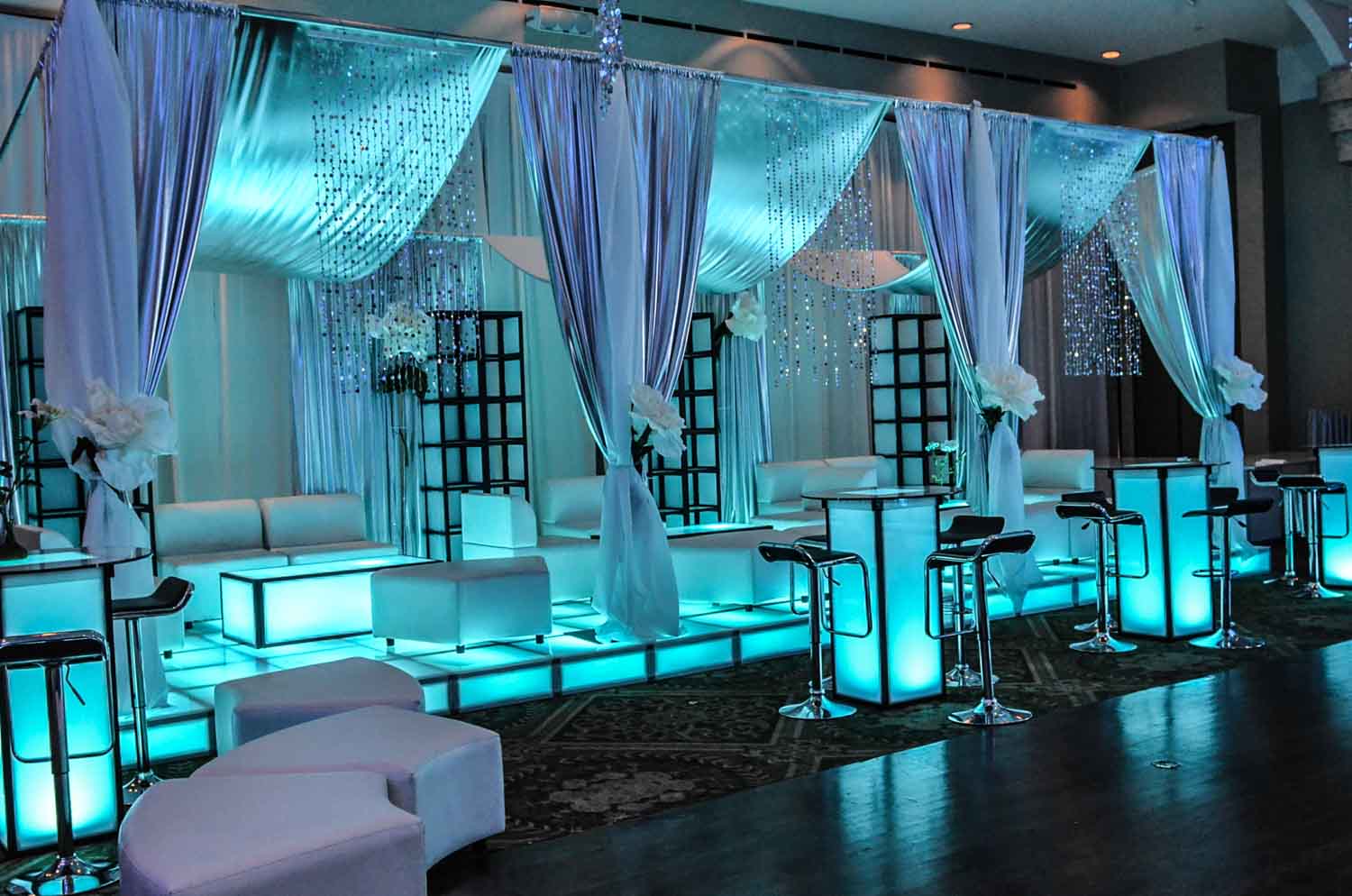 Cabanas & Draping